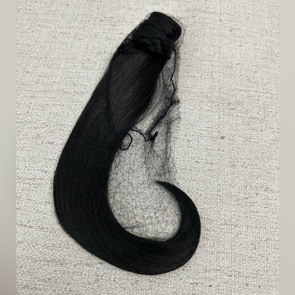 Hairdo Simply Straight Pony 18” Simply Straight Wrap Around Pony R1 black - Picture 5 of 5